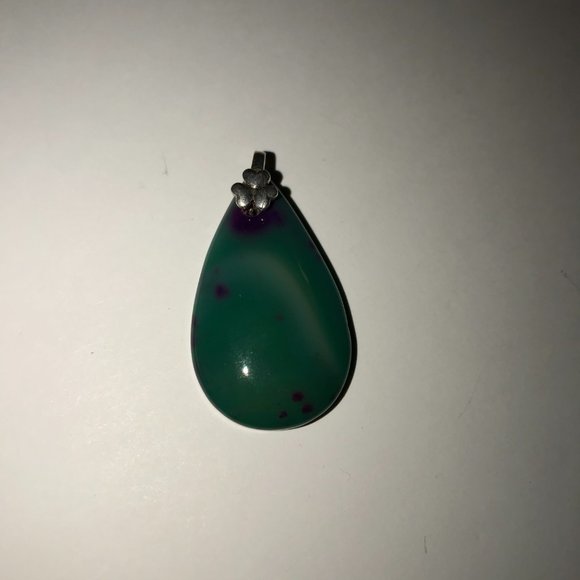 Green Agate Teardrop Pendant - Picture 3 of 7